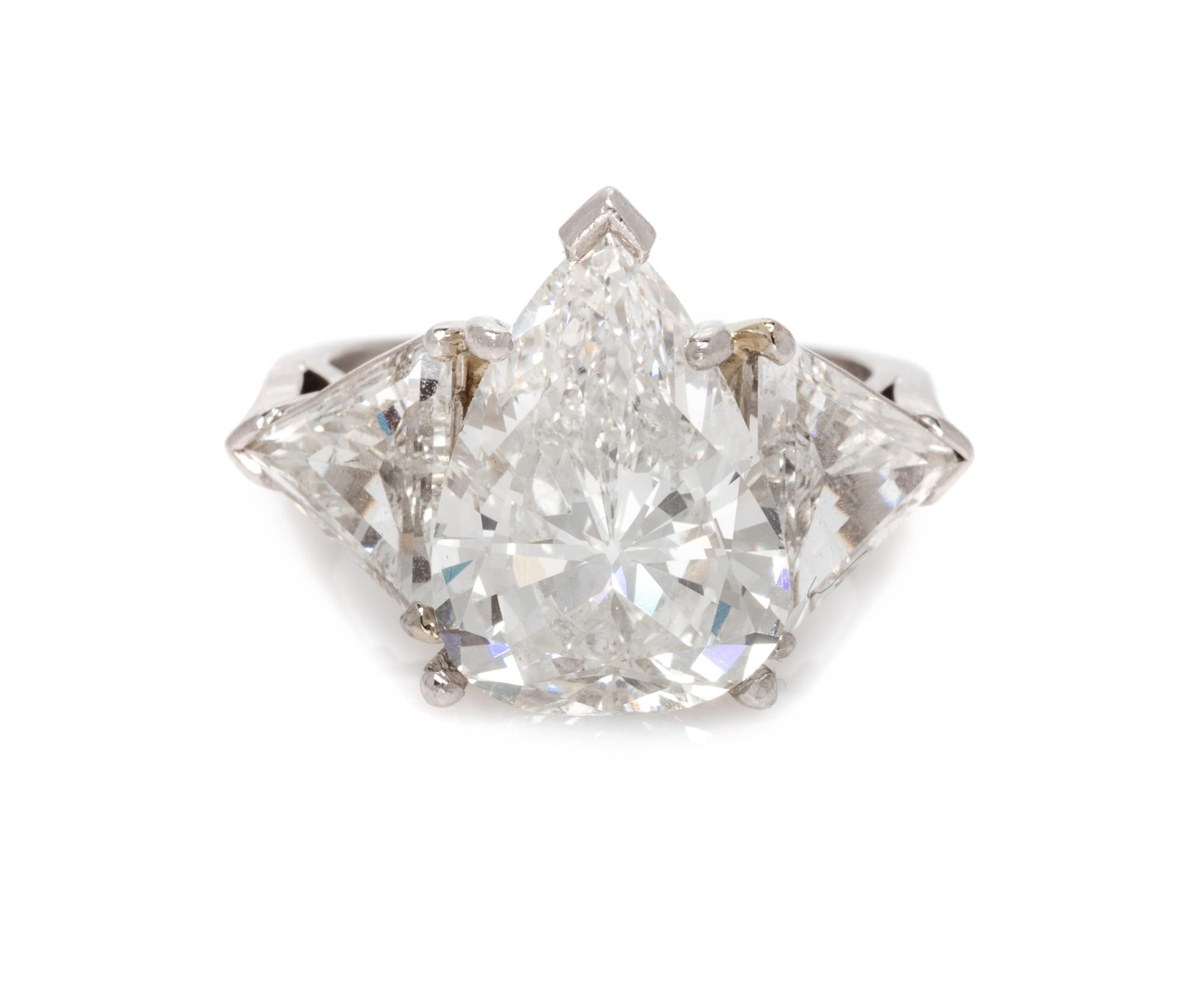 A Platinum and Diamond Ring, 5.70 dwts.