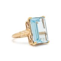 COLLECTION OF YELLOW GOLD AND MULTIGEM RINGS