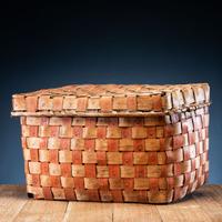 Northeastern Ash Splint Lidded Basket