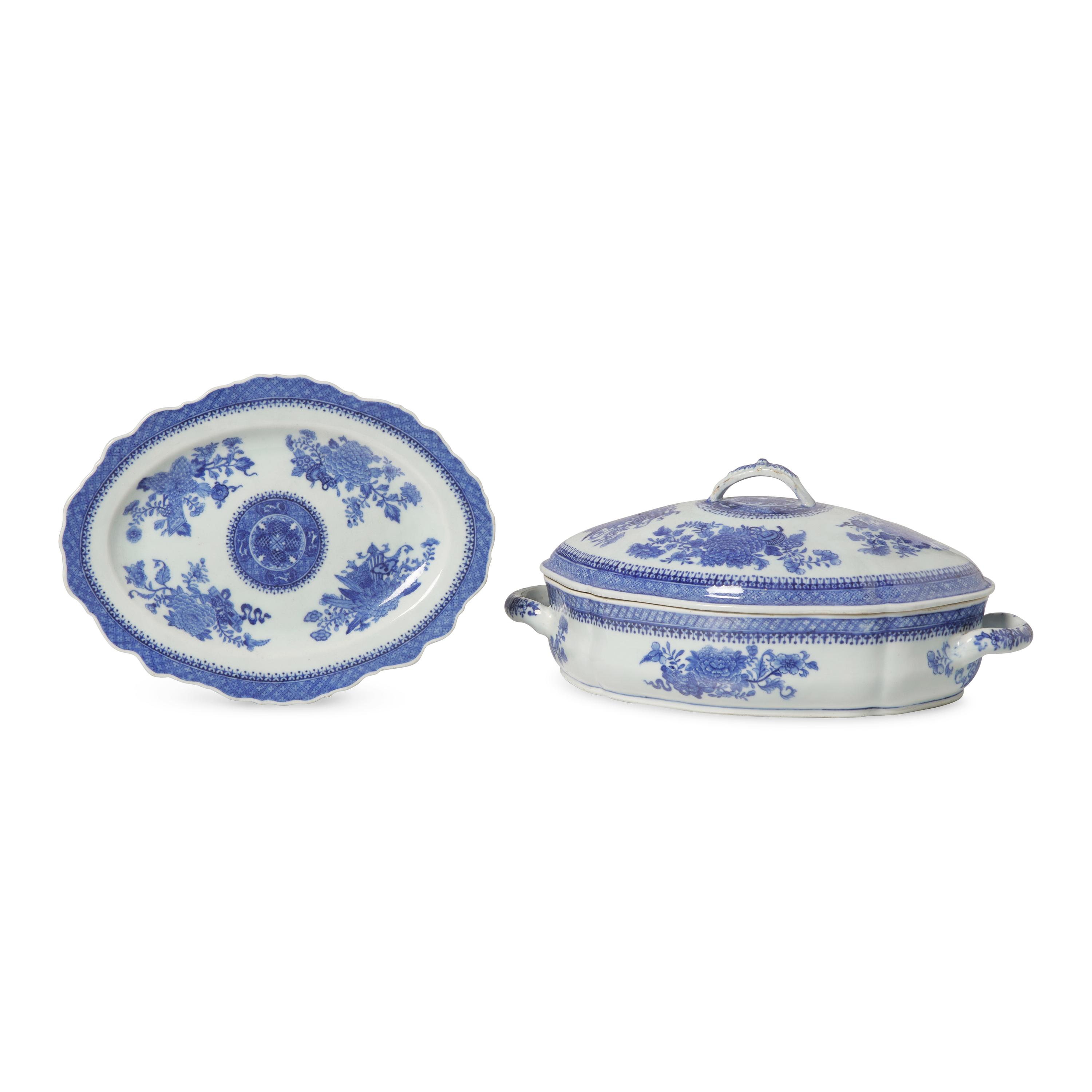 A Chinese Export Porcelain Blue Fitzhugh Covered Tureen and Oval Plate