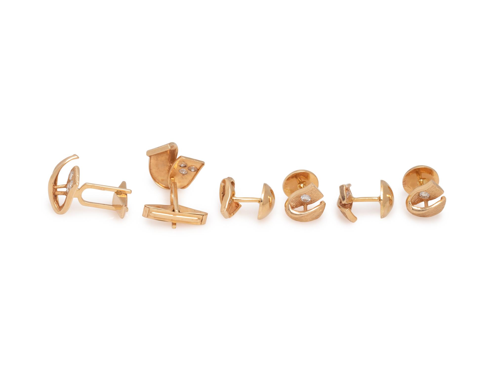 YELLOW GOLD AND DIAMOND DRESS SET