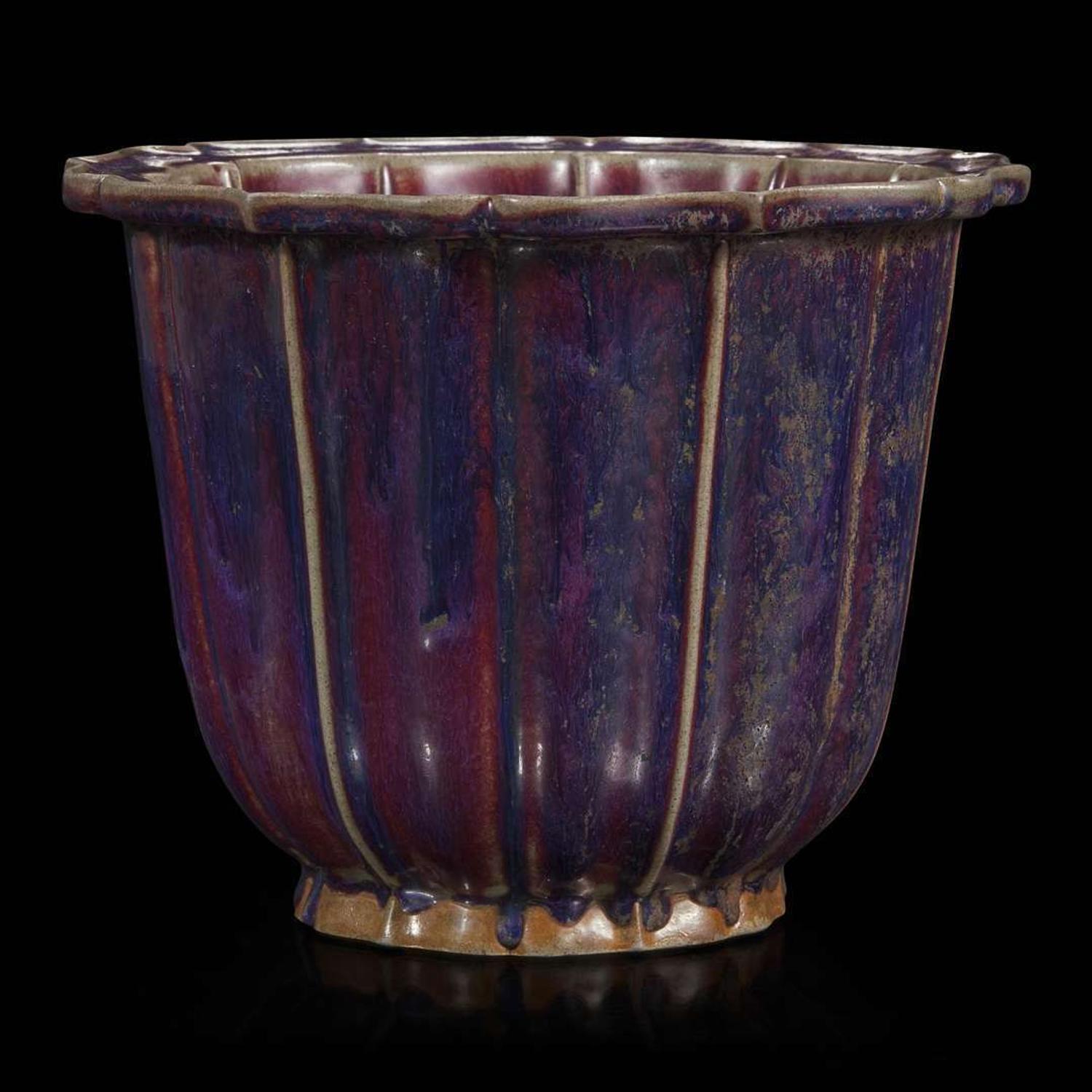 A Chinese flambé-glazed barbed jardinière 钧窑花盆一件