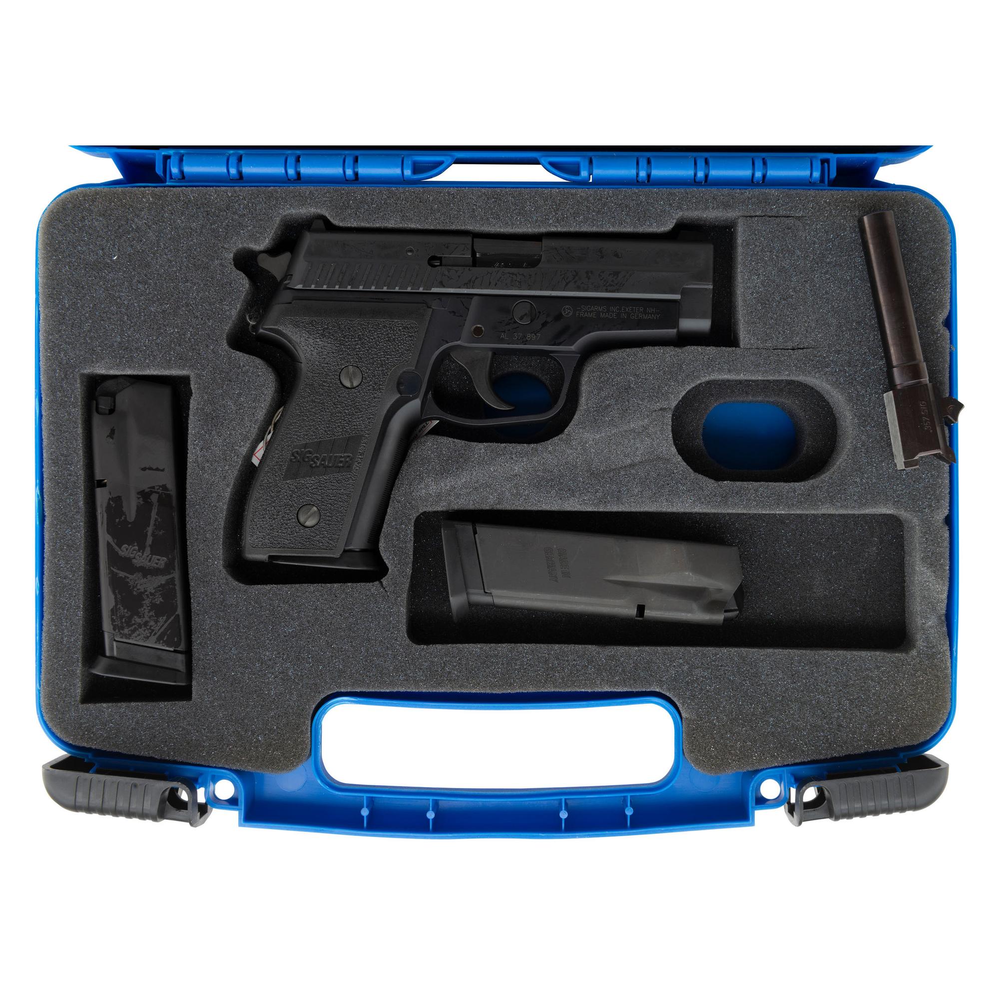 *Sig Sauer P229 .40 in Box with Accessories and .357 Sig Caliber Barrel