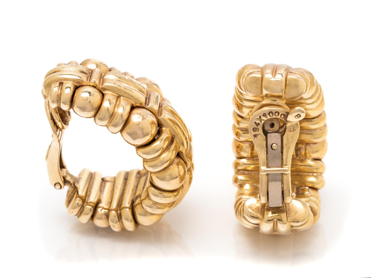 BOUCHERON, YELLOW GOLD EARCLIPS
