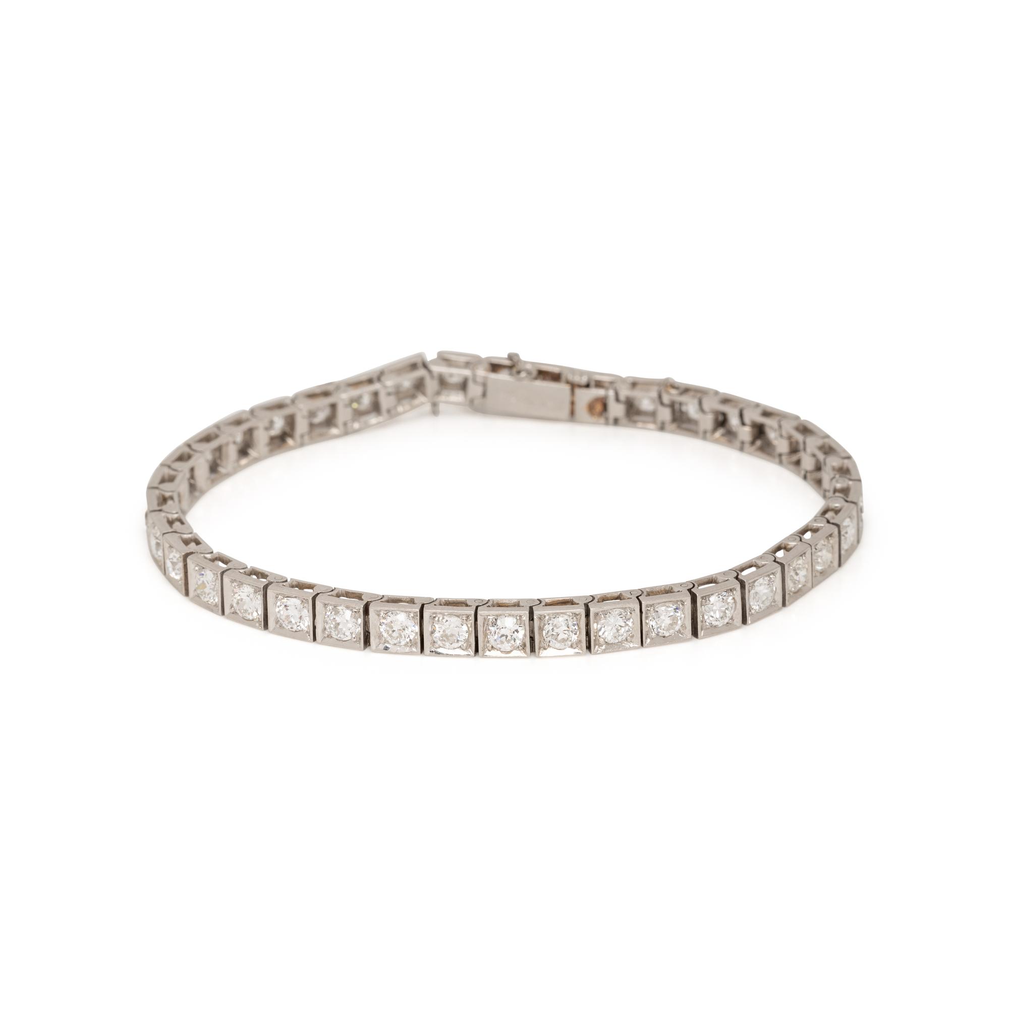 DREICER & CO., PLATINUM AND DIAMOND BRACELET