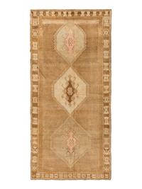 An Oushak "Corridor" Carpet