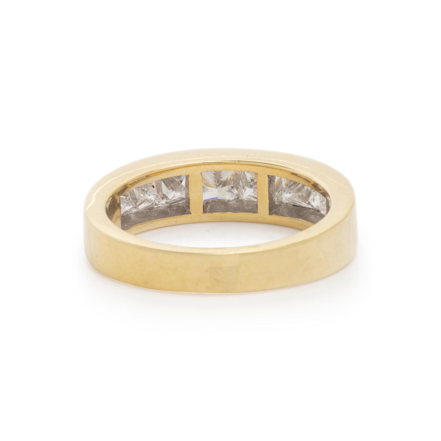 TIFFANY & CO., YELLOW GOLD AND DIAMOND RING