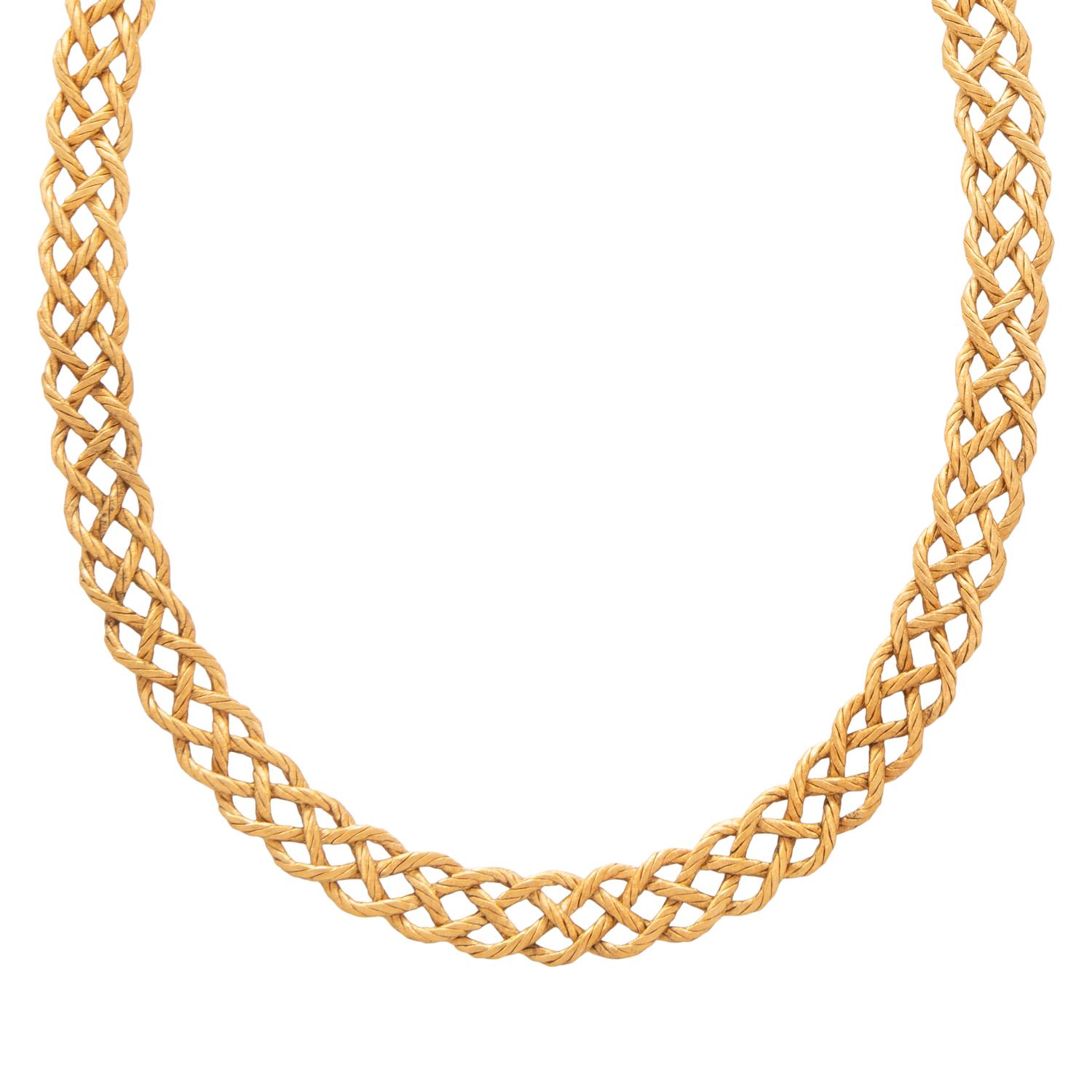 BUCCELLATI, YELLOW GOLD 'CREPE DE CHINE' NECKLACE