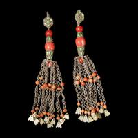 Seven Chinese Semiprecious Stone-Inset Silver Jewelry Items 嵌寶銀首飾一組