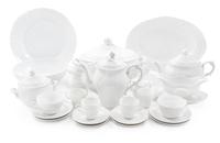 A Richard-Ginori Vecchio Bianco Dinner Service Length of serving tray 15 1/2 inches. — 20TH CENTURY