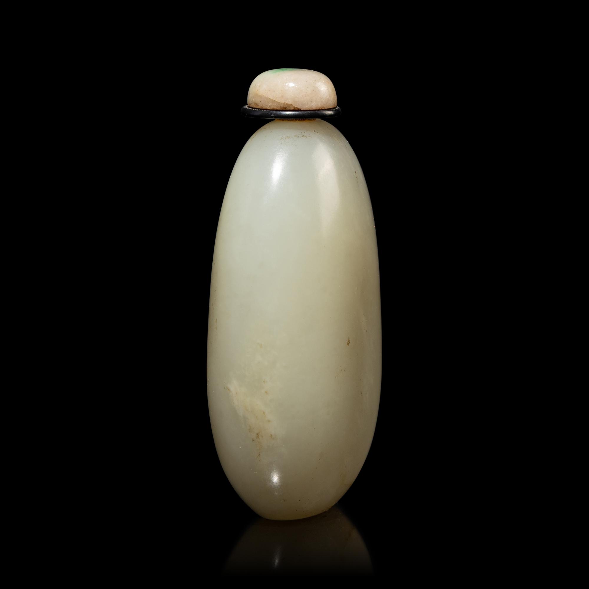 Fifteen Chinese Snuff Bottles, Late 19th-Early 20th Century — 晚清-民國 各式鼻烟壺一組十五只