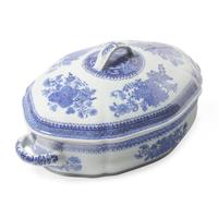 A Chinese Export Porcelain Blue Fitzhugh Covered Tureen and Oval Plate
