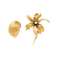 TWO YELLOW GOLD BROOCHES