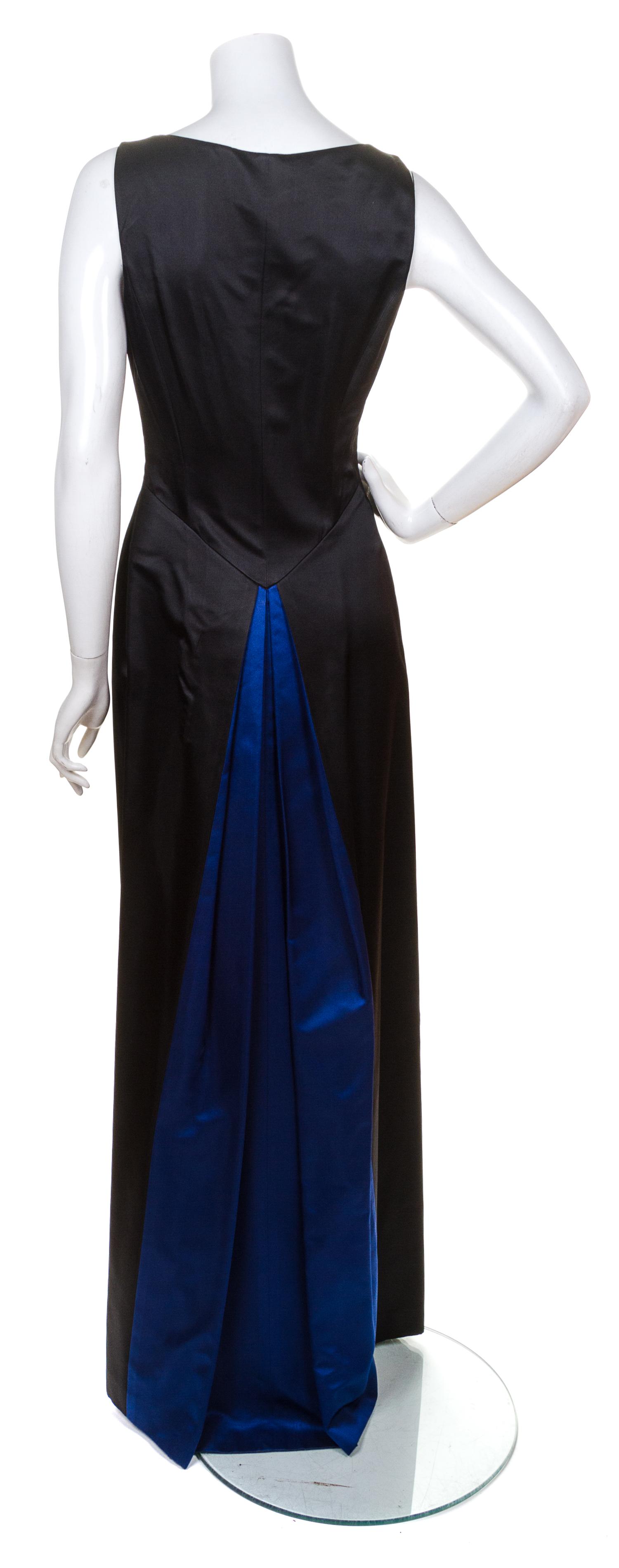 A Richard Tyler Black Silk Sleeveless Gown, Size 8.