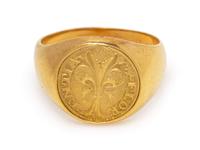 An 18 Karat Yellow Gold Ring, Italian,