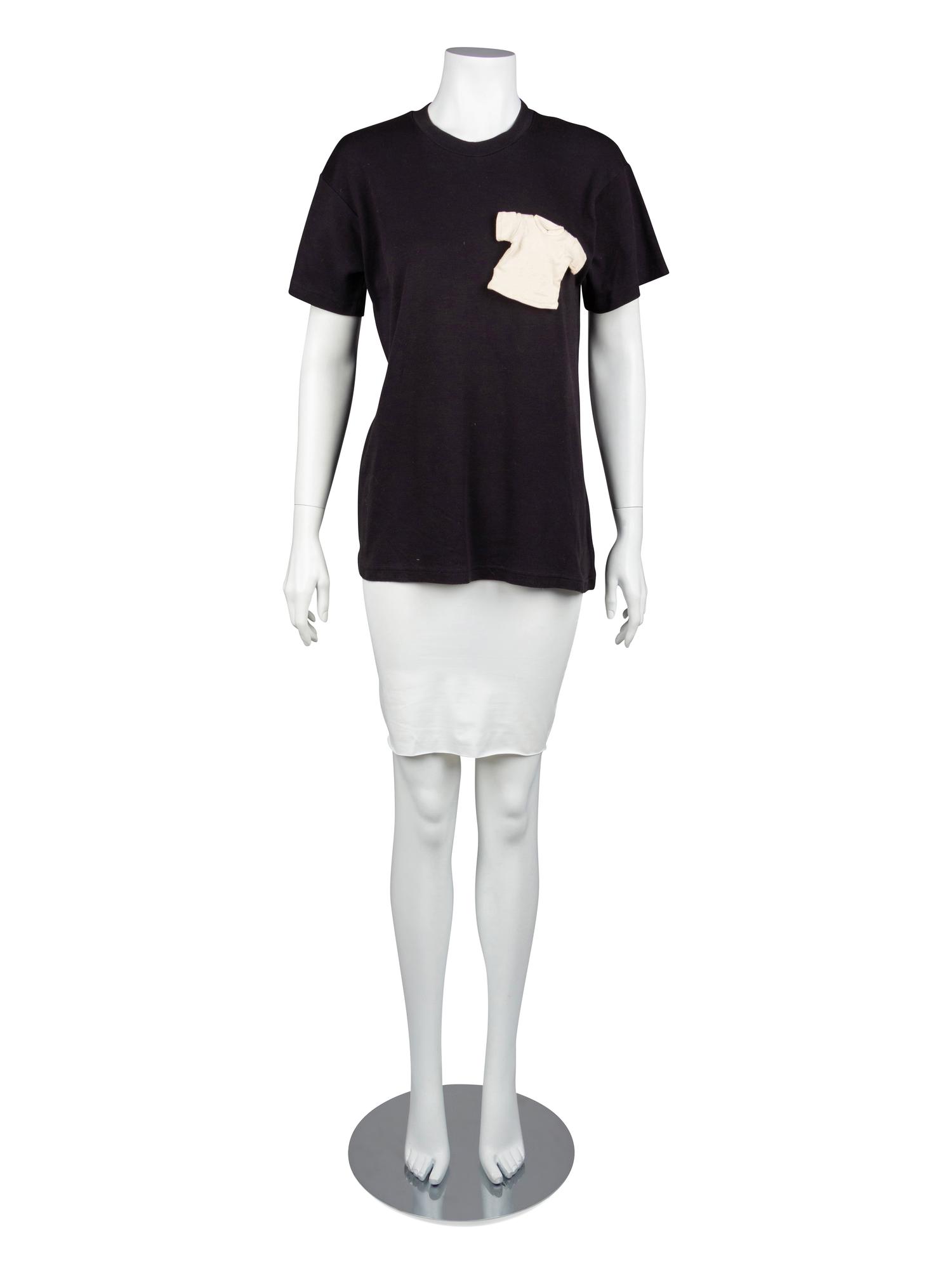 Moschino Couture! T-Shirt, 1990s