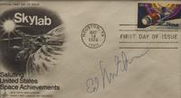 [Travel & Exploration] Group of 12 Signatures of NASA Apollo Missions Moonwalkers
