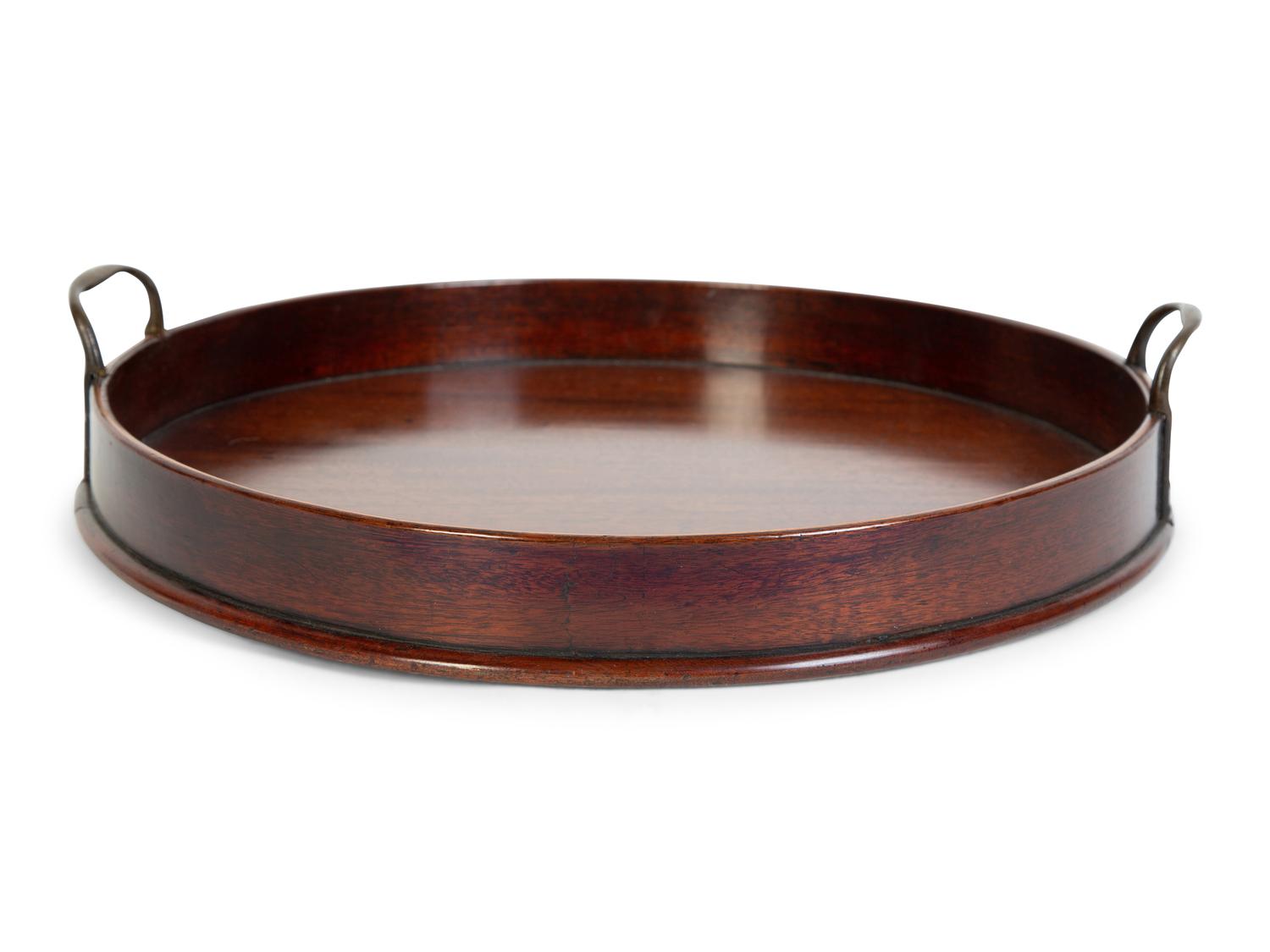 A Regency Mahogany Circular Serving Tray with Brass Handles — 19TH CENTURY