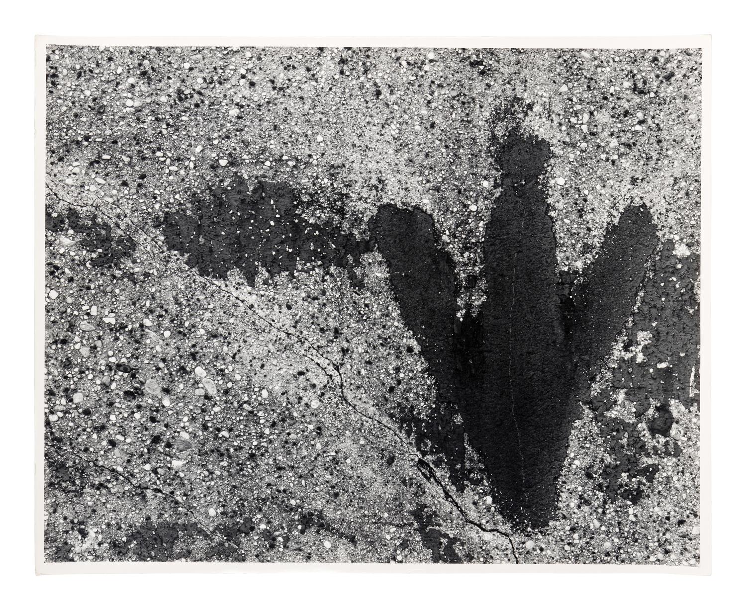 Aaron Siskind (1903-1991) Chicago 22, 1952