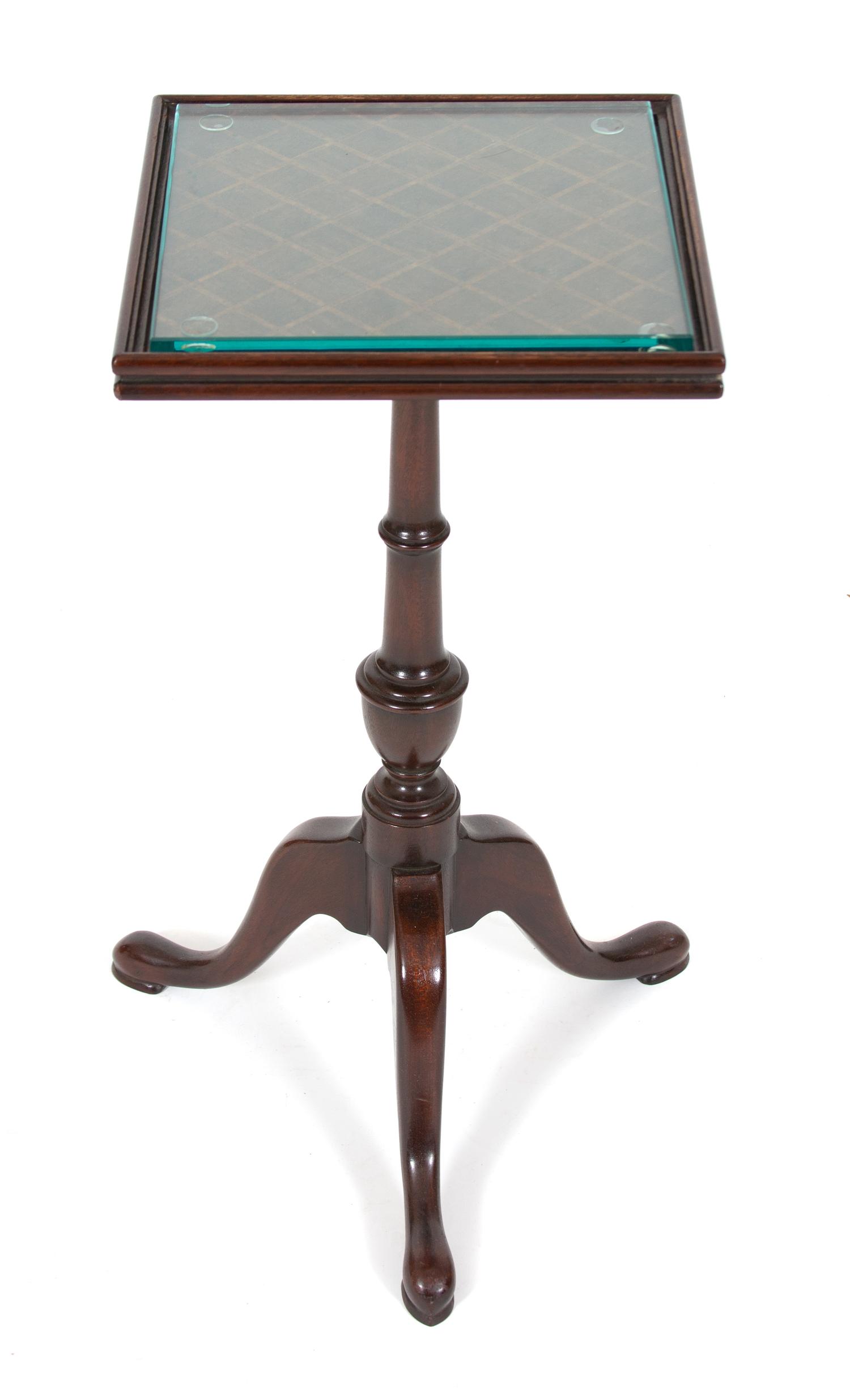 A Georgian Style Mahogany Tripod Table