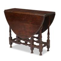 William & Mary walnut gateleg table Pennsylvania, early 18th century