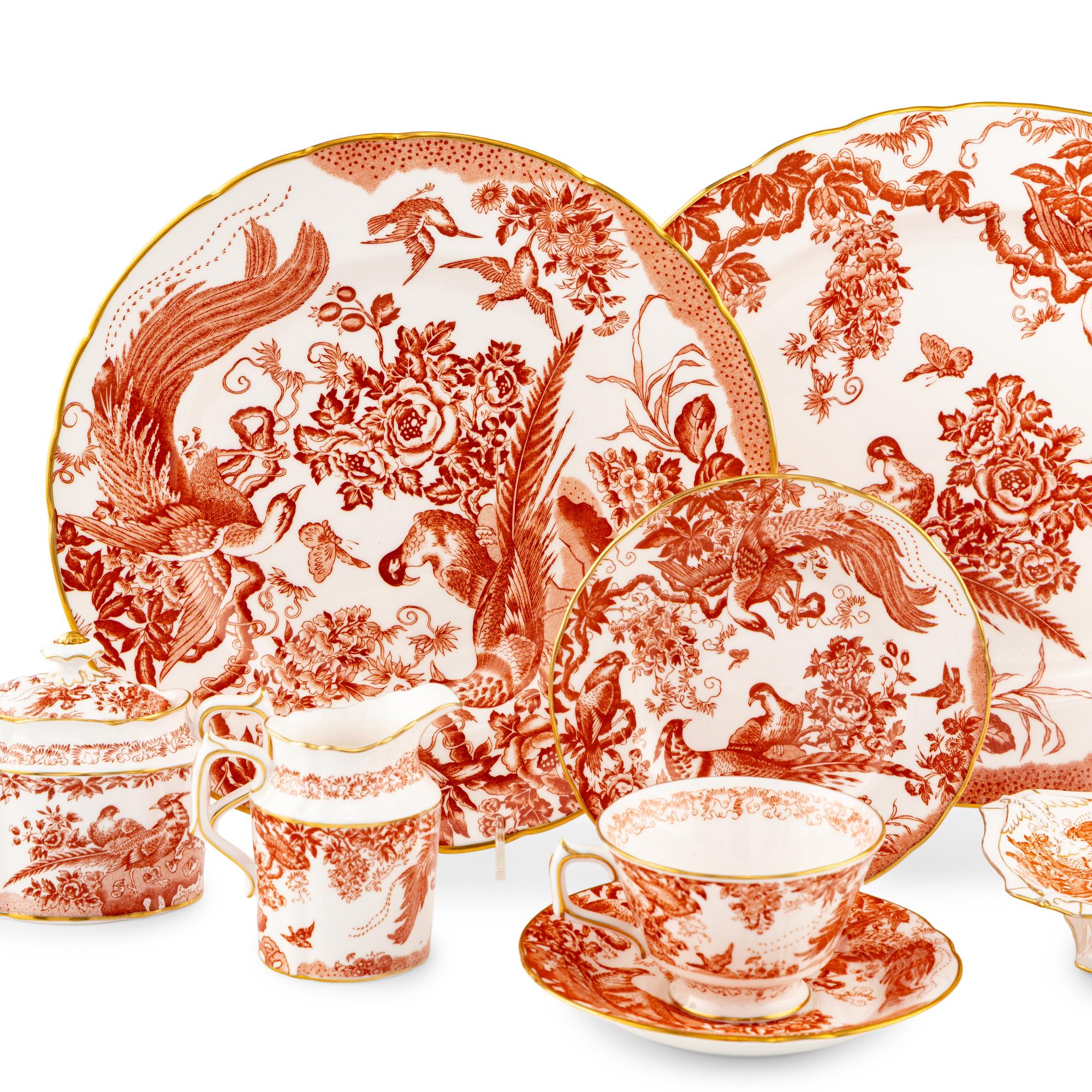 A Royal Crown Derby Red Aves Porcelain Dinner Service