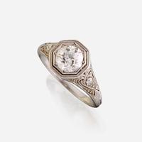 A diamond solitaire
