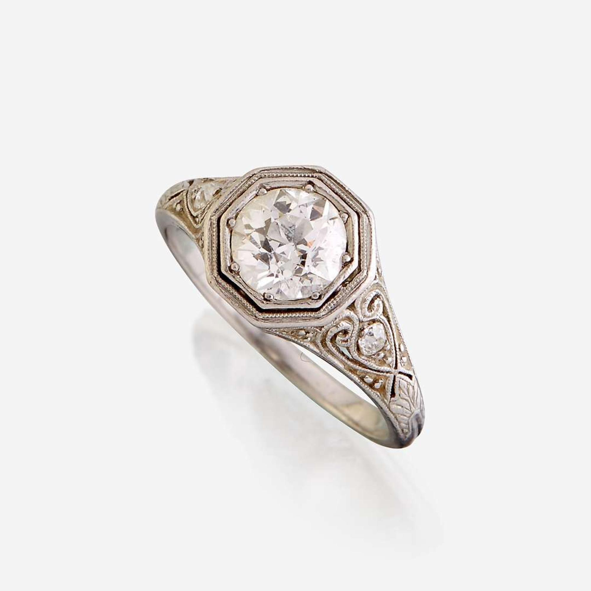 A diamond solitaire