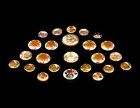 24 Japanese Satsuma Buttons