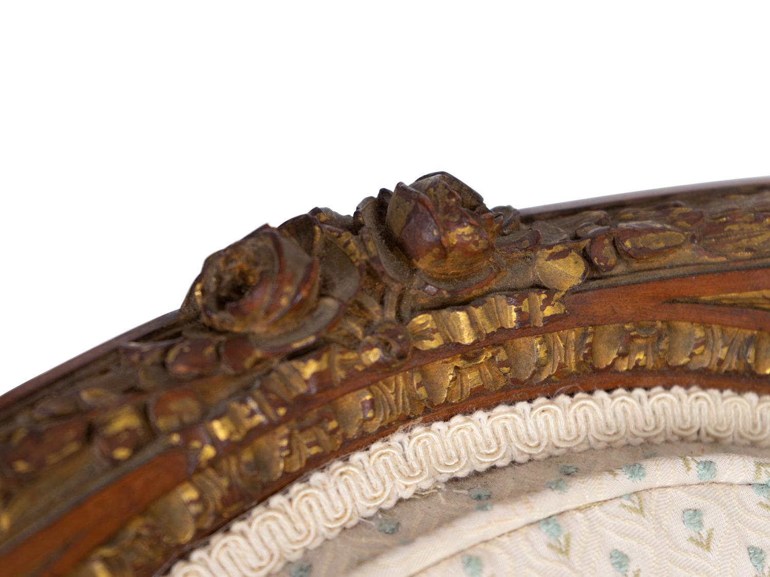 A Louis XVI Style Carved Giltwood Chaise Longue — 19TH CENTURY