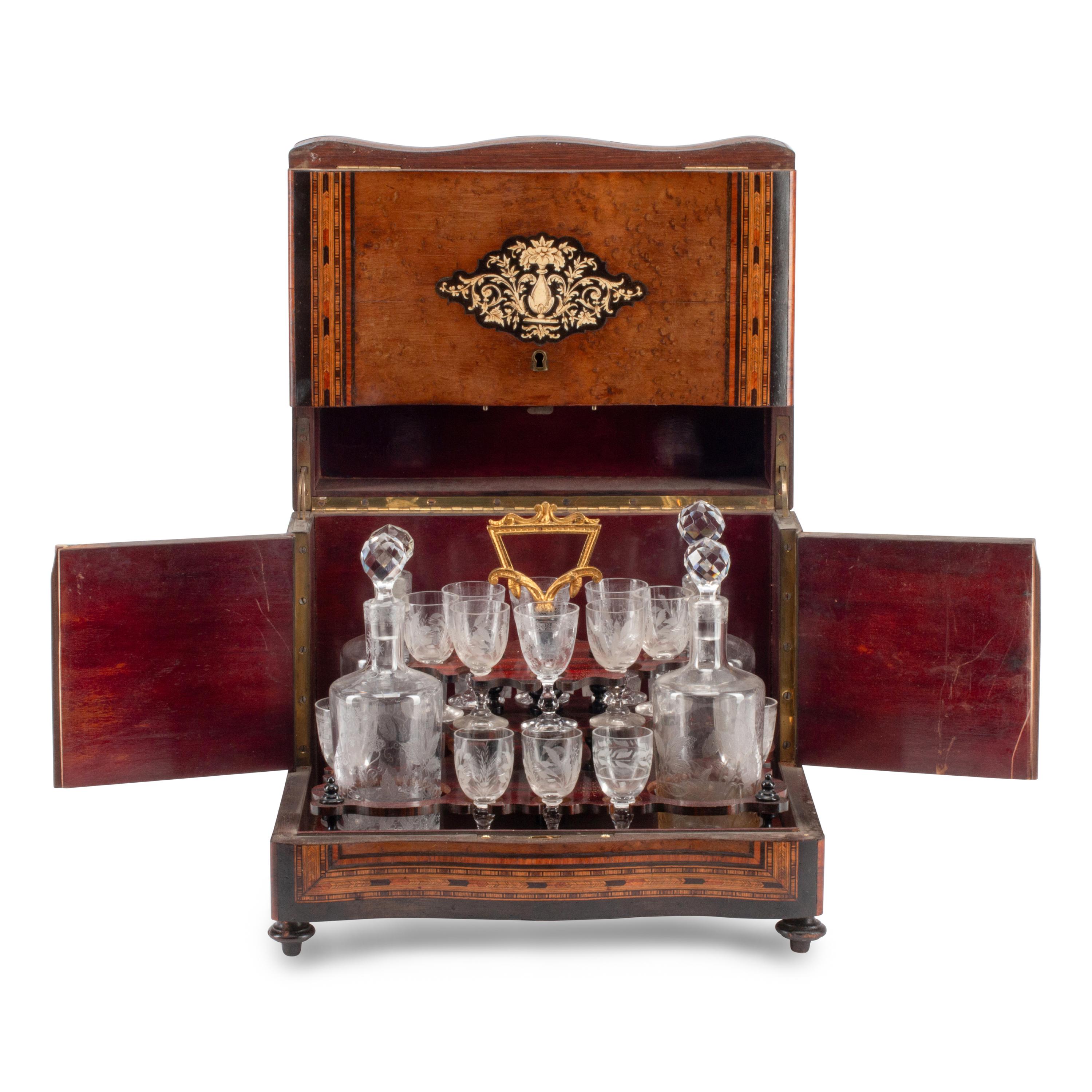 A French Burlwood Cave à Liqueur