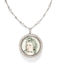 DIAMOND PORTRAIT PENDANT/BROOCH ON CHAIN