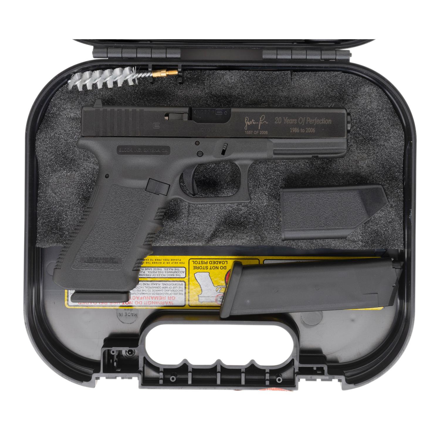 *Glock 17 Gen 3 20 Year Anniversary in Box with Accessories