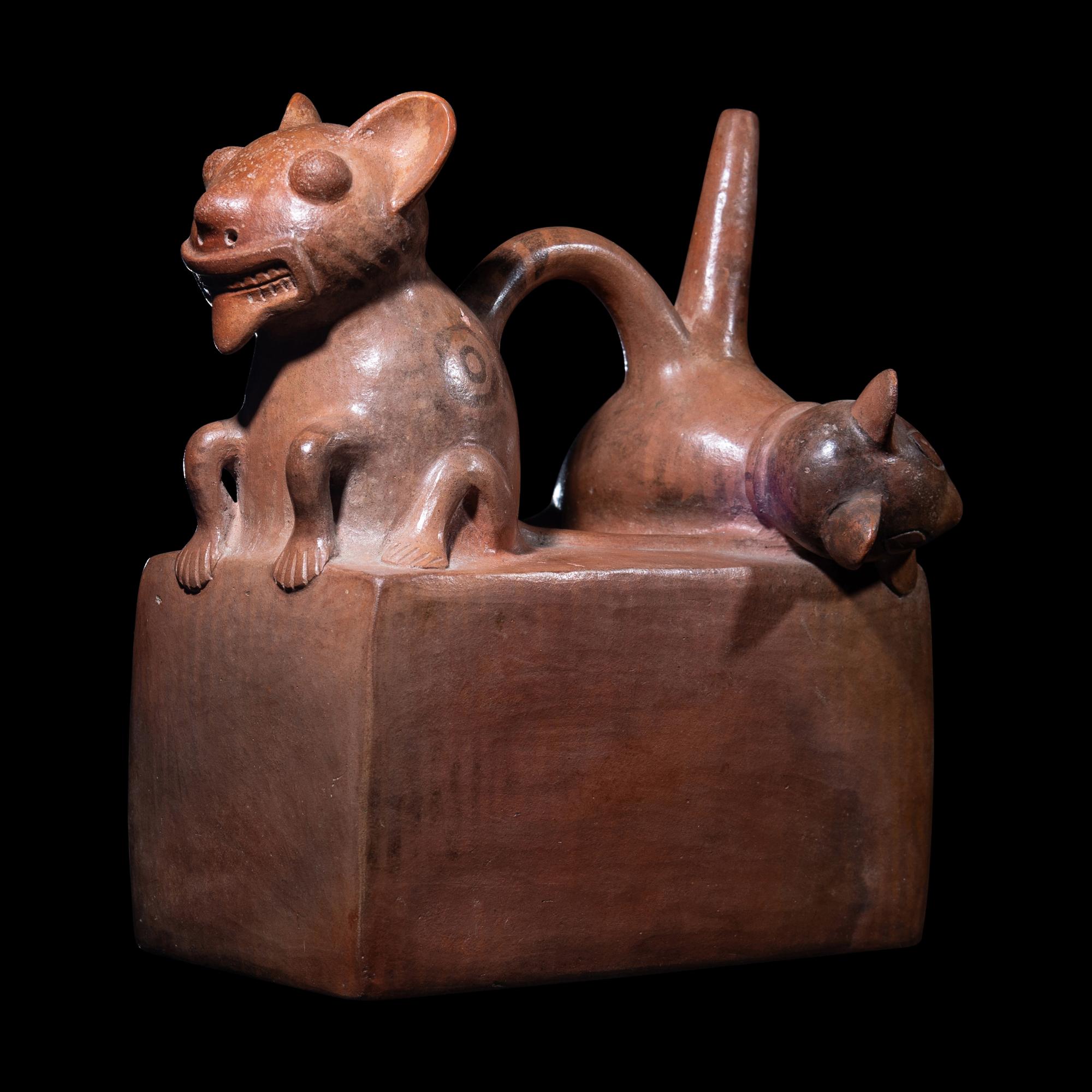 A Salinar Animal Effigy Vessel