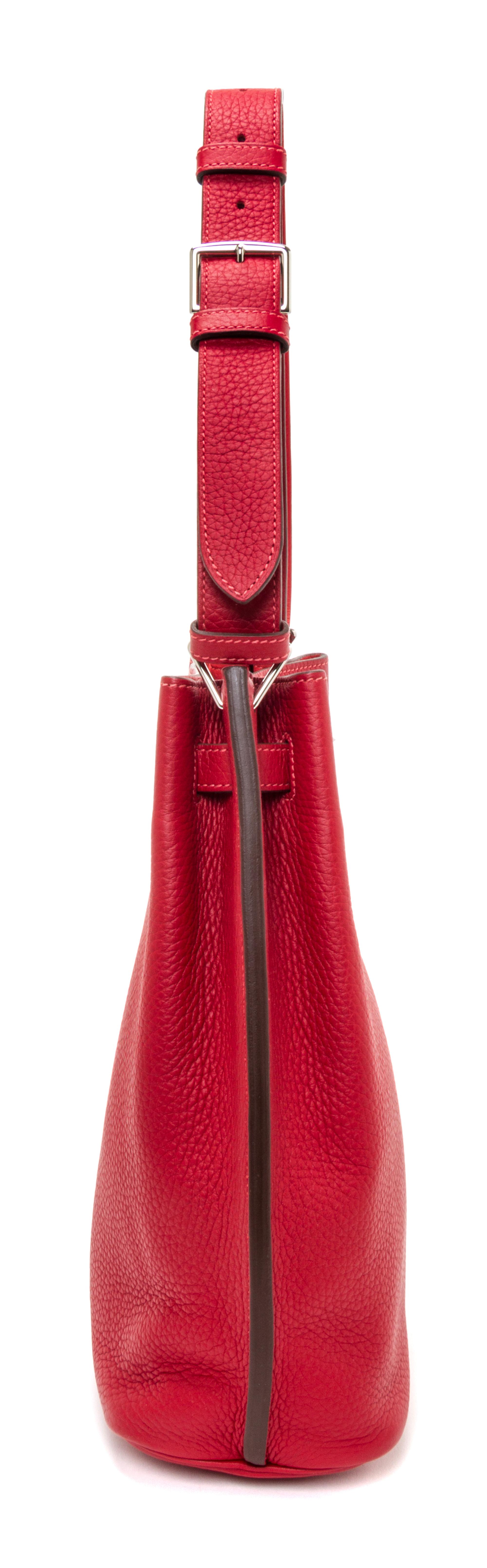 An Hermes Rouge Casaque Taurillon Clemence 22cm So-Kelly Handbag, 9" x 11" x 4.5".