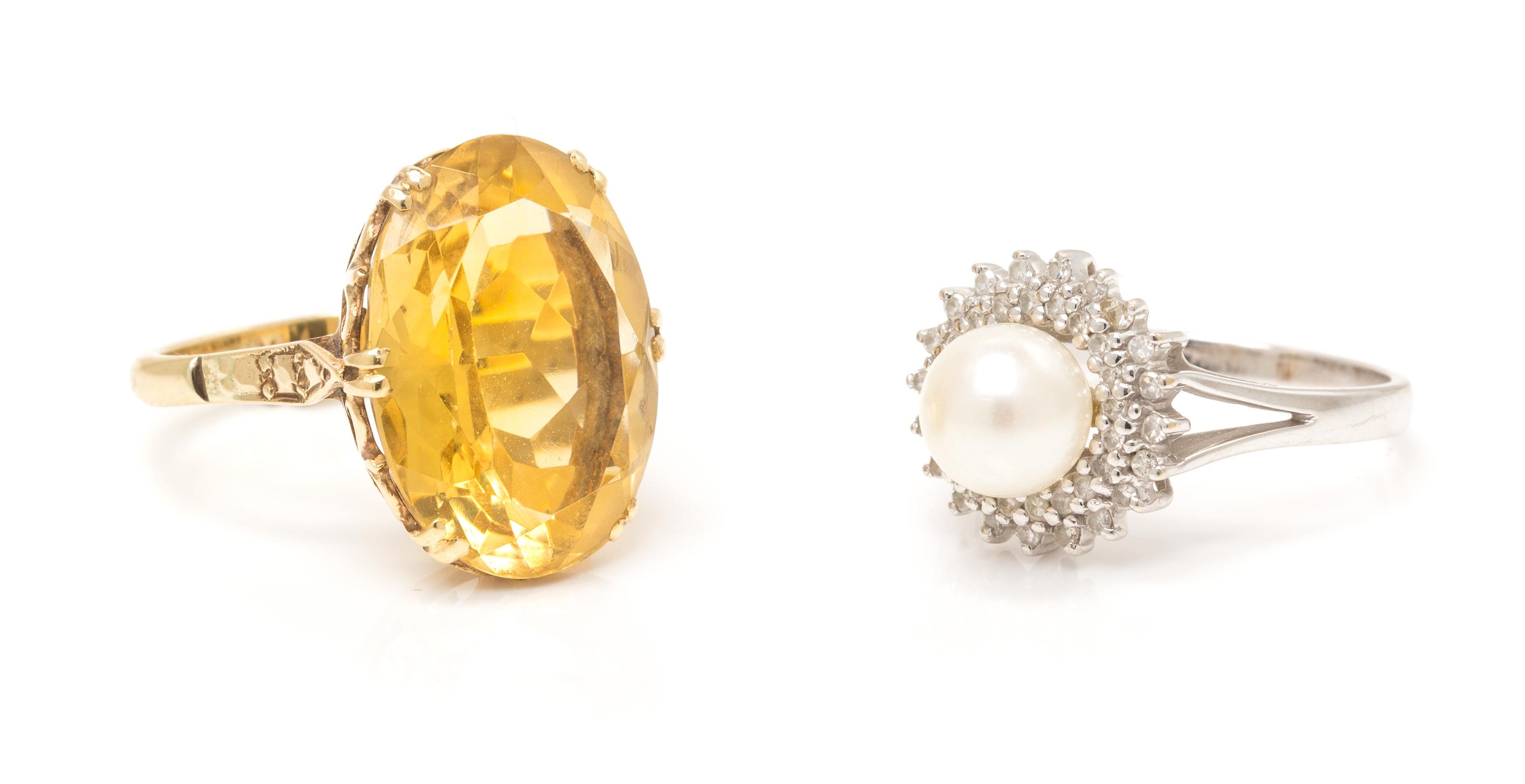 A Collection of Gold and Gemstone Rings, 5.30 dwts.