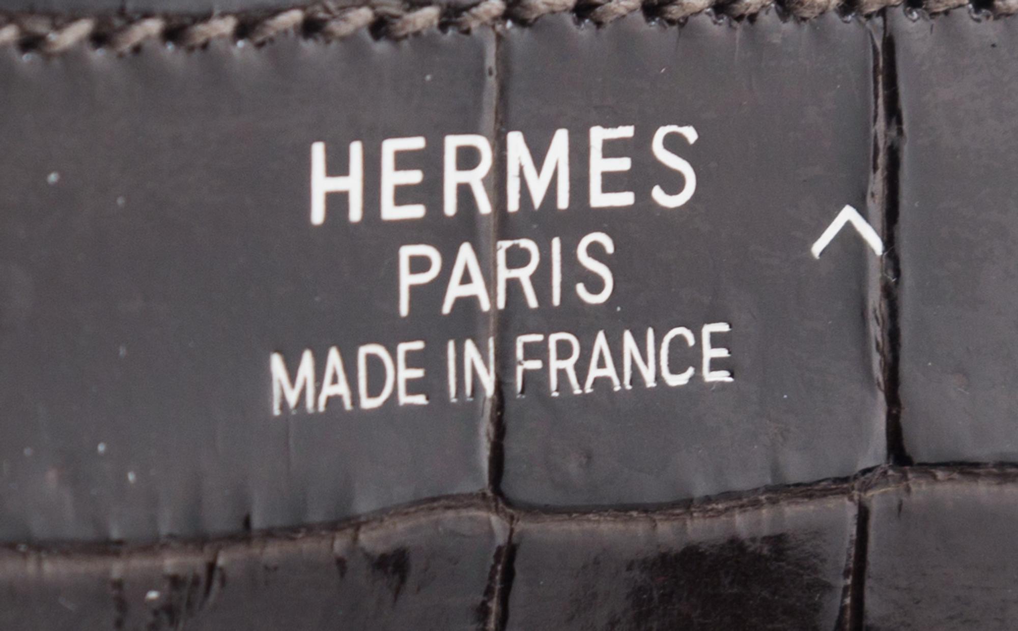 An Hermes Graphite Porosus Crocodile 35cm Birkin Handbag, 14" x 10" x 7".