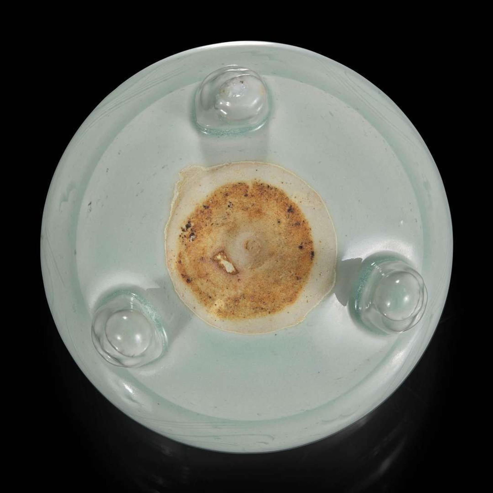A Chinese Qingbai-type tripod censer 青白釉三足香炉 Northern Song dynasty or later ?????