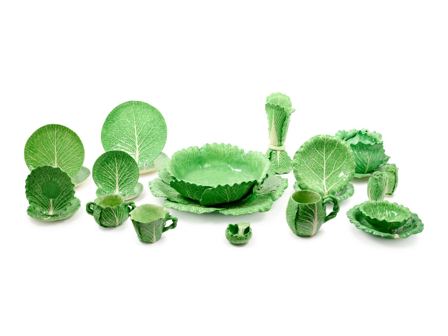 A Dodie Thayer Lettuce Ware Dinner Service