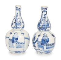 A Pair of Chinese Blue and White Porcelain Double Gourd Vases