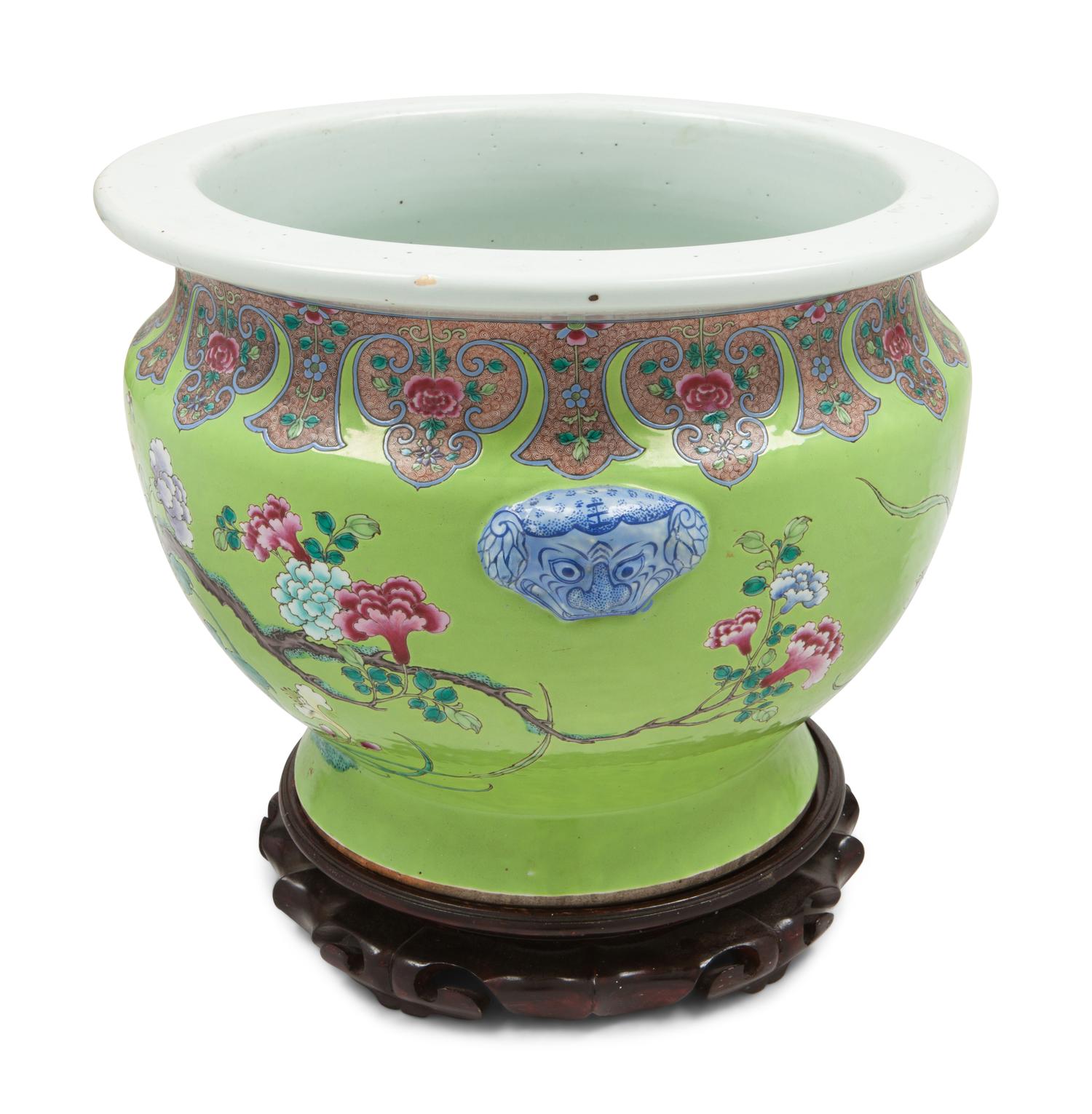 A Chinese Export Apple Green Ground Famille Rose Porcelain Jardiniere