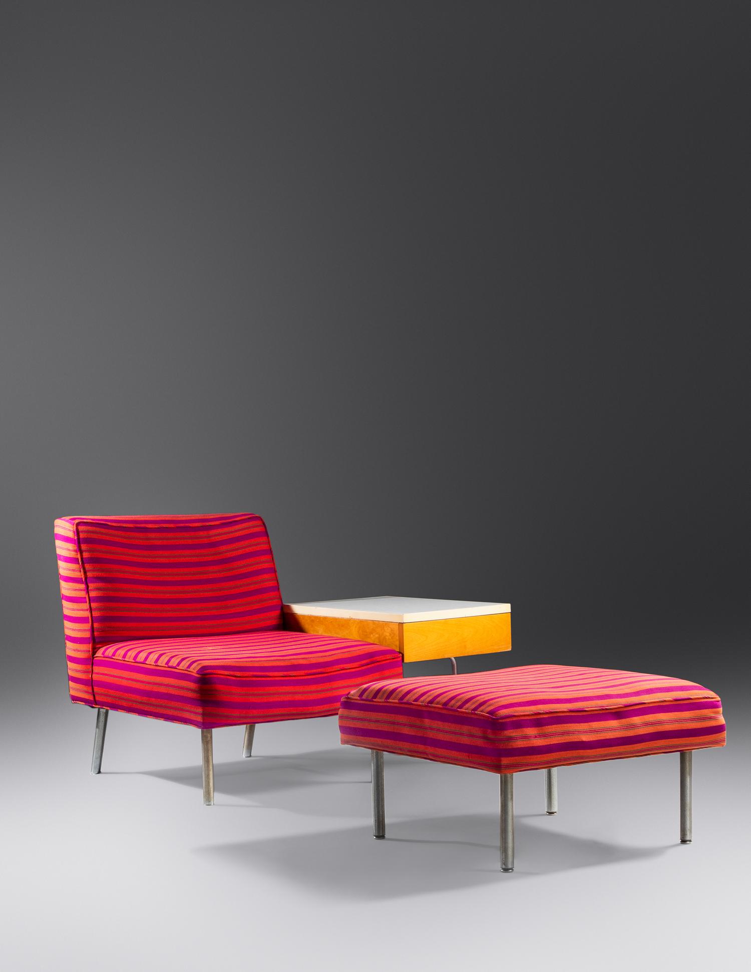 Lounge Chair and Ottoman with Integrated Side Table Herman Miller, USA