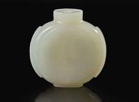 A Chinese white jade snuff bottle, the bottle 18th century 白玉鼻煙壺 壺身十八世紀