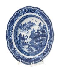 A Chinese Export Blue and White Porcelain Soup Bowl