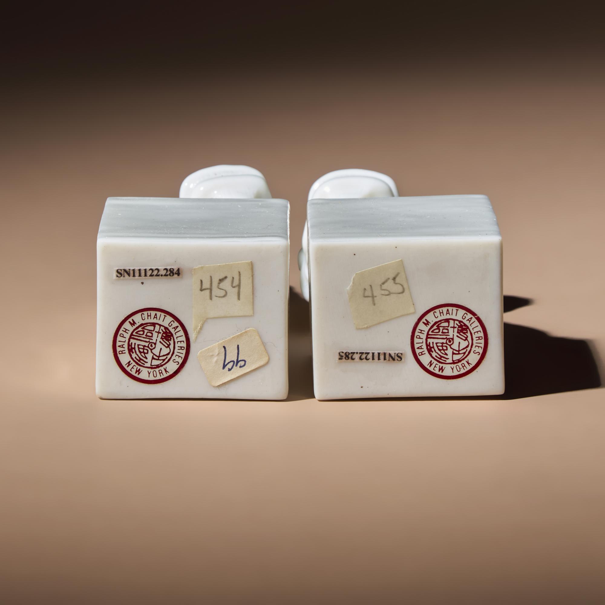 A Pair of Chinese Blanc-de-Chine Porcelain Fu Lion Seals, 18th/19th Century — 清中期 德化白瓷太獅少獅印章一對