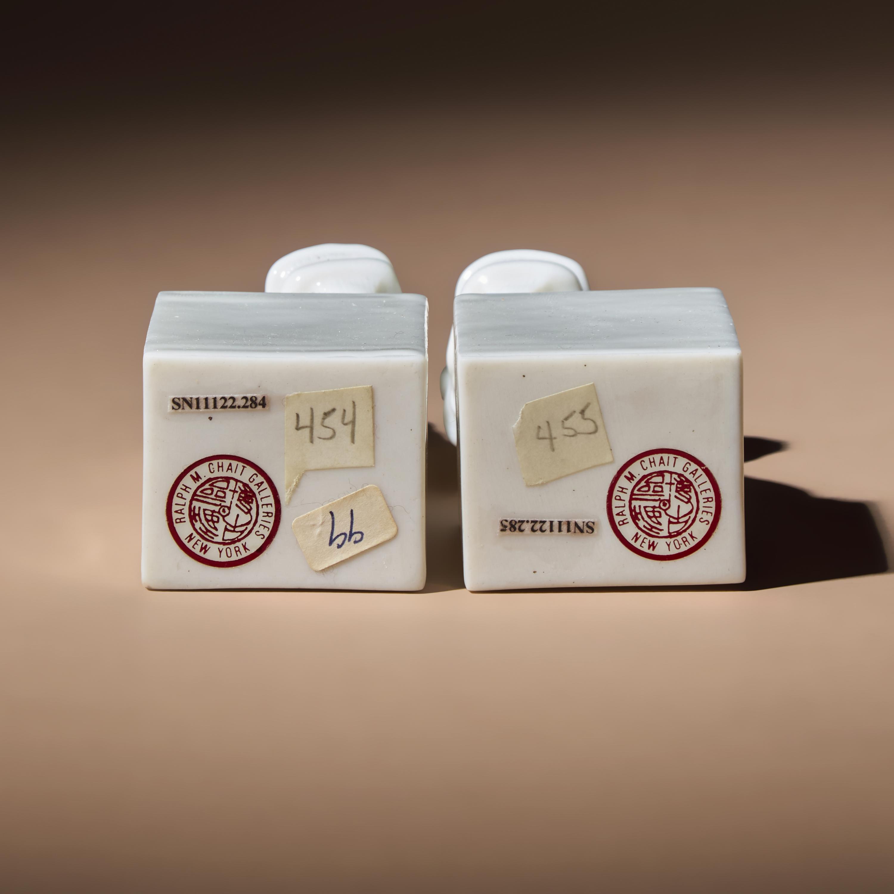 A Pair of Chinese Blanc-de-Chine Porcelain Fu Lion Seals, 18th/19th Century — 清中期 德化白瓷太獅少獅印章一對