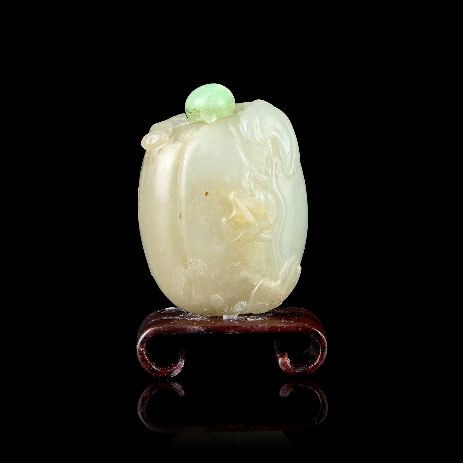 A Chinese Carved Celadon Melon-Form Snuff Bottle 青玉瓜形鼻煙壺