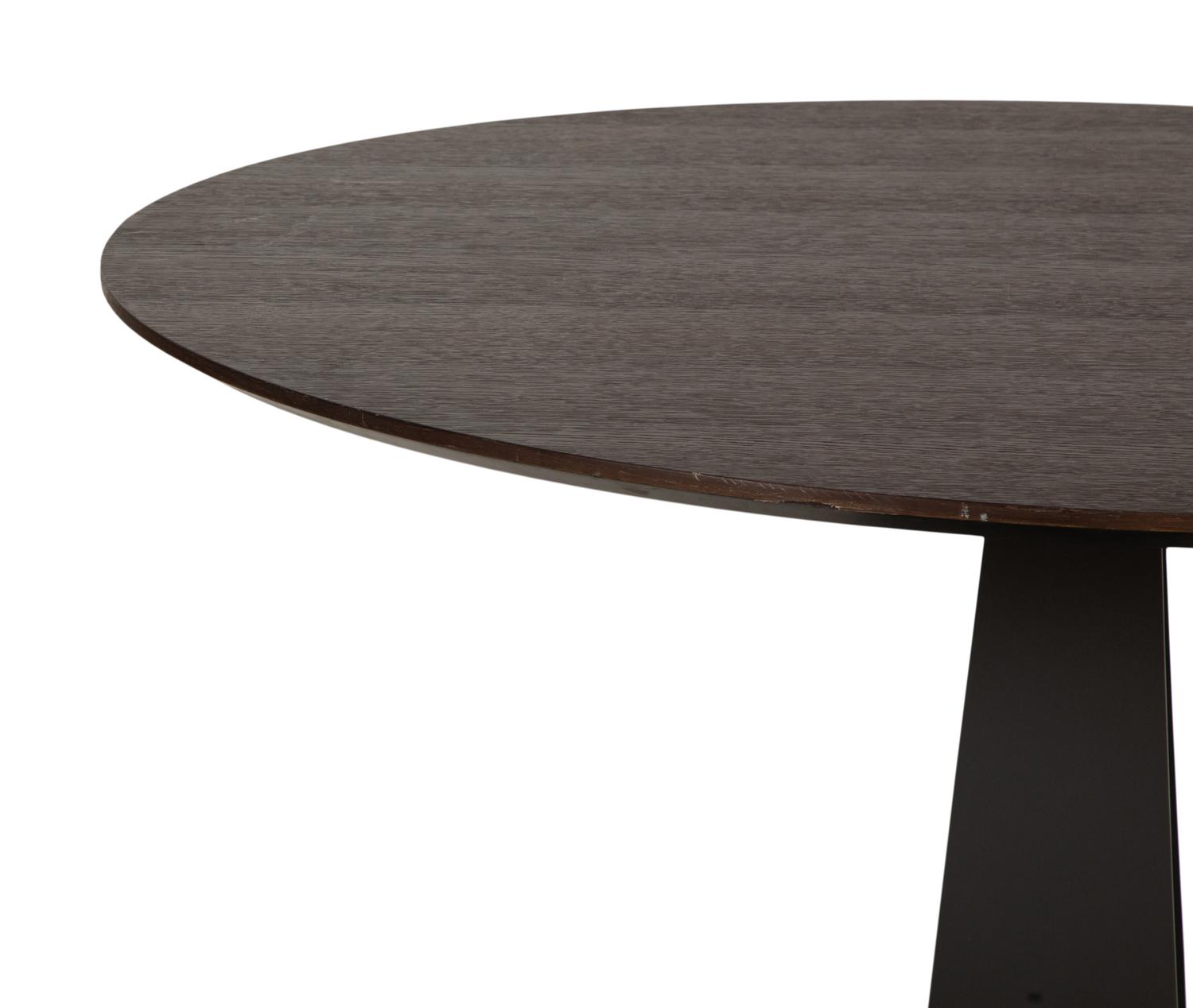 A Cattelan Italia Roger Dining Table