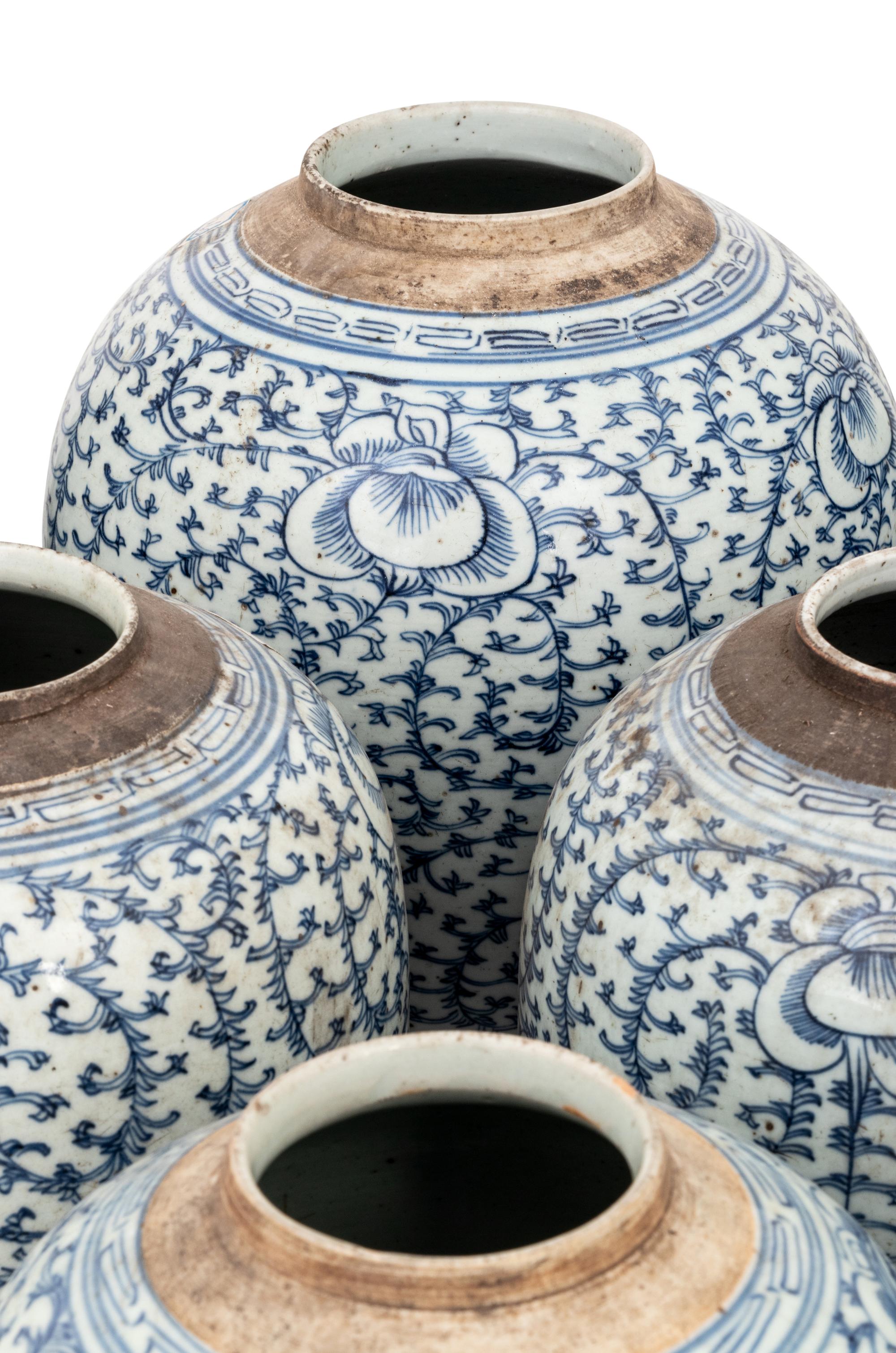 10 Chinese Blue and White Porcelain 'Foliate' Jars