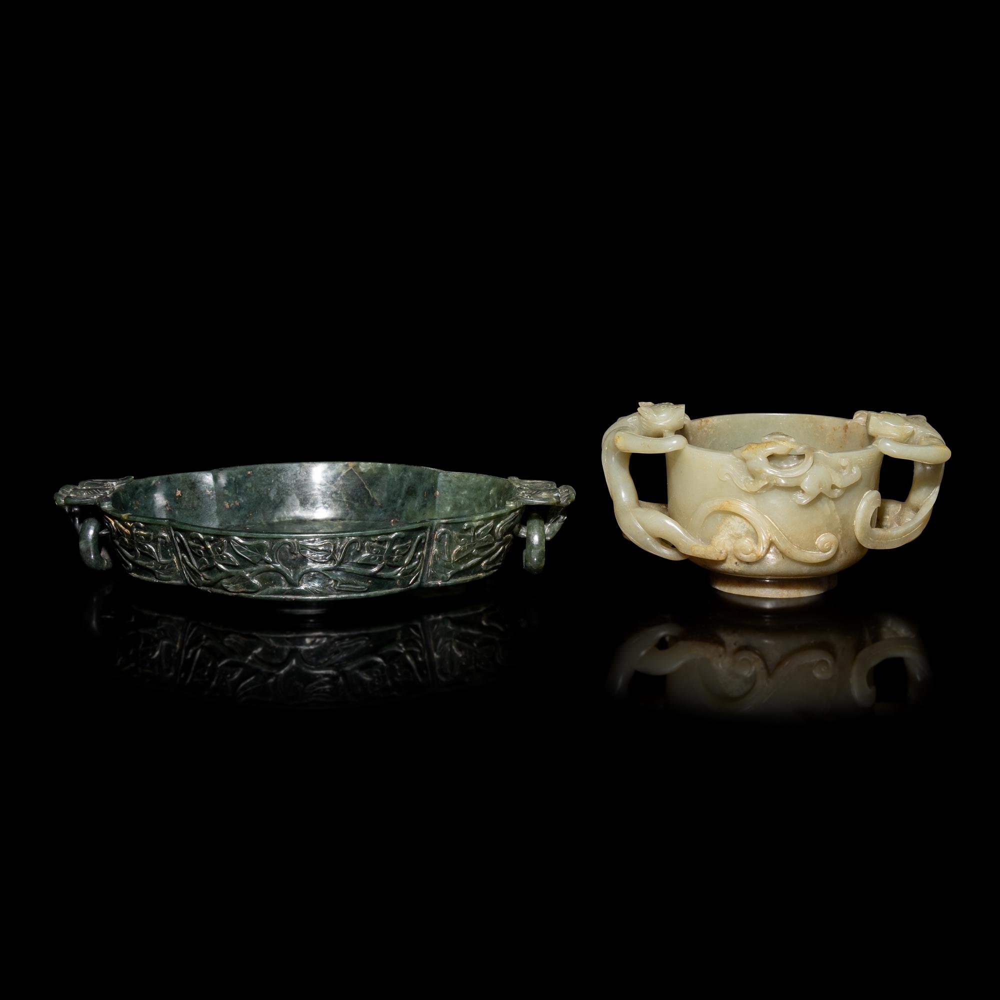 Two Chinese Jade Washers, 19th-20th Century 晚清-民國 青玉、碧玉洗各一